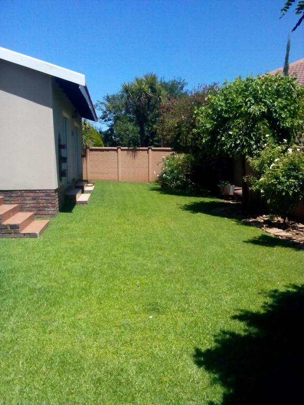 To Let 3 Bedroom Property for Rent in Vaalpark Free State